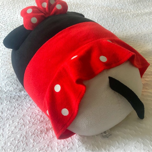 Large 20” Minnie Mouse Tsum Tsum - Picture 3 of 3